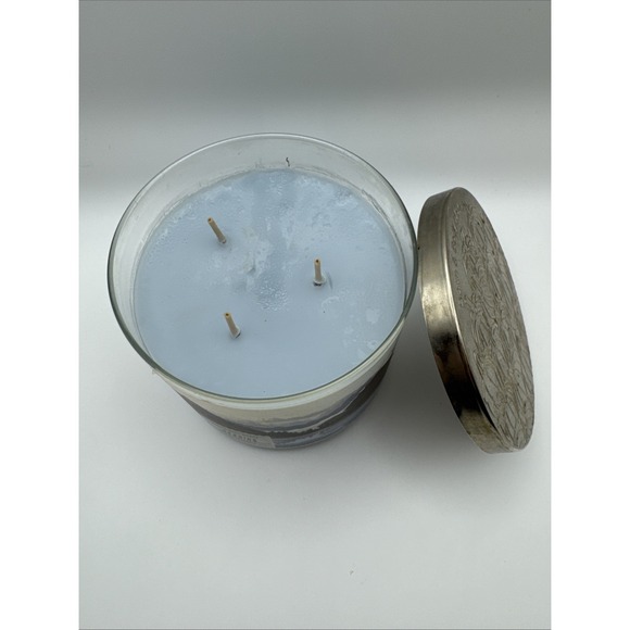 Bath & Body Works Lakeside Morning 3 Wick Large Scented Candle - Picture 2 of 3